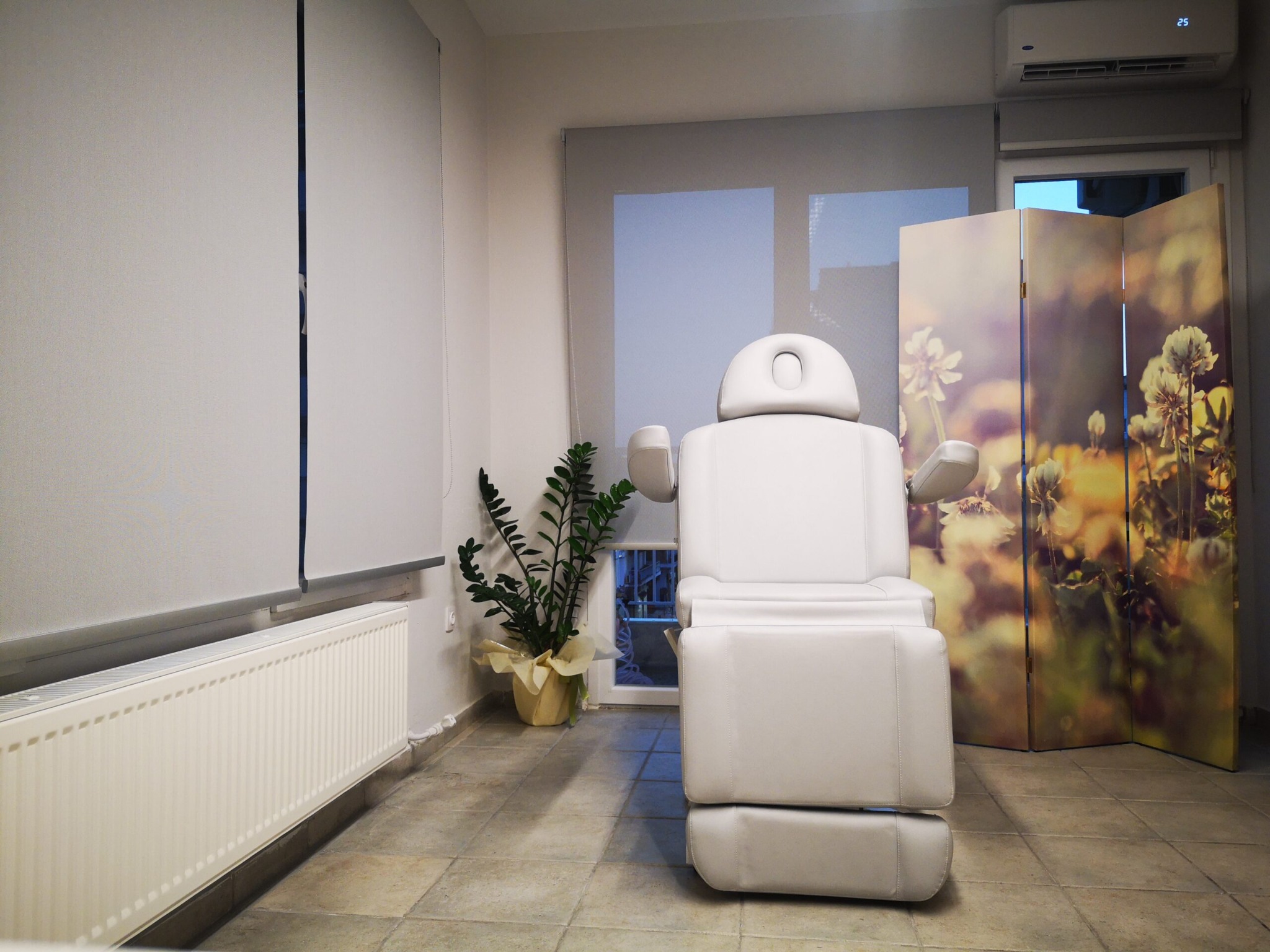 Treatment room at Medical Skin Care in Kalamaria Thessaloniki